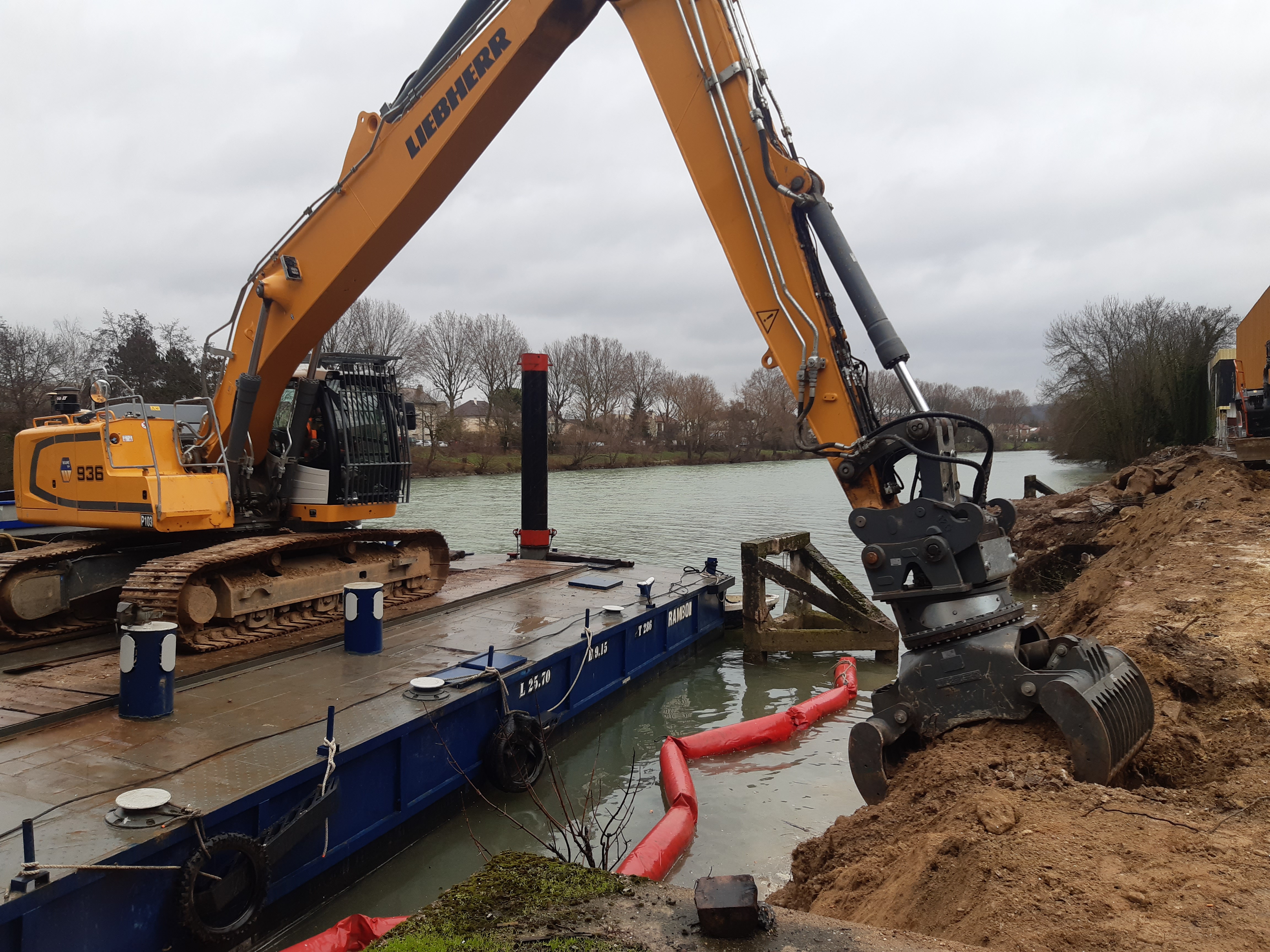 Réfection de berge en Seine